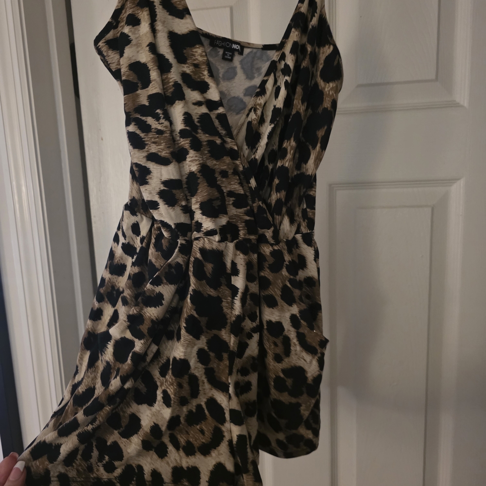 Fashion Nova Animal Print Romper - Picture 4 of 5